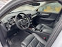 Volvo XC40 1.5 T4 Recharge Inscription - Pan dak - Leder - camera - navi