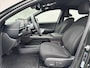 Hyundai Ioniq 6 Connect 77.4 kWh Automaat / Warmtepomp / SOH 100% / Fabrieksgarantie tot 1-2030 / 8 Jaar Batterij Garantie / Camera / 1.500 KG Trekgewicht / Adaptieve Cruise / Stoel, Stuur & achterbank Verwarming / Dodehoek / Apple carplay/Android auto /