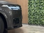 Volvo XC90 T8 AWD Recharge Ultra Dark | Vol! | Bowers & Wilkins | Luchtvering | Stoelventilatie | Trekhaak | 360 Camera | Head-Up Display | Stoelmassage | 455pk | Adaptieve Cruise Control | Stoelverwarming voor+achter | Stuurwielverwarming | Schuifdak | 21 Inch | Full LED Meesturende koplampen | Pilot Assist | BLIS Dode Hoek Detectie | Alcantara hemelbekleding | Lederen handgrepen en zonnekleppen | Elektrische voorstoelen geheugen | Nappa Lederen bekleding | Zitting verlenging voorstoelen | Lederen Dashboard | Google Infotainment | Keyless Drive | Parkeersensoren voor+achter | Privacy Glass | Elektrisch bedienbare achterklep | Geïntegreerde zongordijnen achterportieren | Geïntegreerd kinderzitje achterin | Verlichte instaplijsten | 7-Persoons | 4-Zone Climate Control | DAB Radio | Apple Carplay/Android Auto | Alarm Klasse III | Draadloos telefoon opladen | Volvo On Call met mobiele App functie | Platinum Grey Metallic |