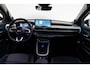 Jeep Avenger Summit 54 kWh | 8 Jaar Garantie | Navigatie | Stoel Verwarming | Verwarmd voorraam | Climate Controle | Camera | Parkeersensoren | Elektrische Achterklep |
