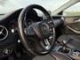 Mercedes-Benz A-klasse 160 Ambition | Navi | H-Leder | Clima | Trekhaak | 16" Velgen | NL Auto | PDC | Cruise | LED | 6 Versnell.