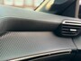 Peugeot 208 Hybrid 100 e-DCS6 GT|Camera|Alcantara|CarPlay|Carbon|Nieuwstaat|1e Eigenaar