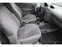 Opel Corsa 1.4-16V Elegance Nieuwe APK, Airco, Radio cd speler, Elektrische ramen