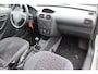 Opel Corsa 1.4-16V Elegance Nieuwe APK, Airco, Radio cd speler, Elektrische ramen