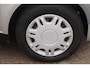 Toyota Yaris 1.0-16V VVT-i Terra Radio cd speler, APK tot 31-10-2026