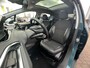 Peugeot 2008 1.2 110PK Allure | Navigatie | Panoramadak | Climate control | Trekhaak | Parkeersenoren |