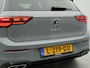 Volkswagen Golf 1.5 eTSI R-Line automaat met electr. schuif panorama dak | Apple Carplay | Navigatie | Achteruitrij camera | Parkeersensoren voor en achter | Electr. schuif panorama dak | Sportstoelen | Sportstuur |