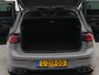 Volkswagen Golf 1.5 eTSI R-Line automaat met electr. schuif panorama dak | Apple Carplay | Navigatie | Achteruitrij camera | Parkeersensoren voor en achter | Electr. schuif panorama dak | Sportstoelen | Sportstuur |