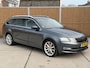 Skoda Octavia Combi 1.0 TSI Automaat | Leer | Stoelverwarming | Climate & cruise control | Apple CarPlay | Keyless entry&start | LED verlichting | Canton HiFi | Achteruitrijcamera | Parkeersensoren voor en achter