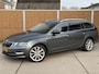 Skoda Octavia Combi 1.0 TSI Automaat | Leer | Stoelverwarming | Climate & cruise control | Apple CarPlay | Keyless entry&start | LED verlichting | Canton HiFi | Achteruitrijcamera | Parkeersensoren voor en achter