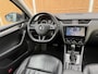 Skoda Octavia Combi 1.0 TSI Automaat | Leer | Stoelverwarming | Climate & cruise control | Apple CarPlay | Keyless entry&start | LED verlichting | Canton HiFi | Achteruitrijcamera | Parkeersensoren voor en achter
