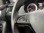 Skoda Octavia Combi 1.0 TSI Automaat | Leer | Stoelverwarming | Climate & cruise control | Apple CarPlay | Keyless entry&start | LED verlichting | Canton HiFi | Achteruitrijcamera | Parkeersensoren voor en achter
