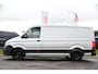 Volkswagen Crafter 35 2.0 TDI L3H2 Highline Adaptieve Cruise, Camera, Carplay, Clima, LED, Stoelverwarming, Multimedia, Sensoren, Uniek!