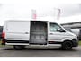 Volkswagen Crafter 35 2.0 TDI L3H2 Highline Adaptieve Cruise, Camera, Carplay, Clima, LED, Stoelverwarming, Multimedia, Sensoren, Uniek!