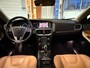 Volvo V40 Cross Country 1.5 T3 Polar+ Luxury Pano Stoel Verwarming 1 jaar bovag garantie