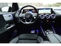 Mercedes-Benz B-klasse 200 AMG Led Widescreen Sfeer Camera Night CarPlay Afn.trekh Pdc