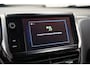 Peugeot 2008 1.2 PureTech Allure Aut [ Trekhaak Parkeersensoren Nav Camera Trekhaak ]