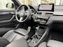 BMW X1 xDrive25e Bus Ed Plus M-Sport |Pano|HUD|HiFi|Cam|Sfeer|19"|Storm Bay|
