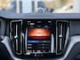 Volvo XC60 2.0 T8 Plug-in hybrid AWD Ultimate Dark |Pano|Luchtvering|Bowers & Wilkins|21"