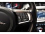 Jaguar E-Pace 2.0 P250 AWD First Edition [ Panoramdak Head-up leder Meridian Stoelverwaming]