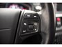 Volvo V40 1.6 t2 summum [Navigatie Stoelverwarming Climate Trekhaak Cruise