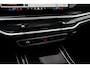 BMW X5 xDrive50e | Integral Active Steering | Driving Assistant Professional | Innovation Pack | Head-Up display l Elektrische Trekhaak | Comfort Stoelen | Harman/kardon Surround Sound System | 22" styling 747M|