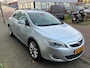 Opel Astra 1.6 Cosmo|Leder|18"LMV|Climate ctrl