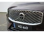 Volvo XC60 2.0 T6 Plug-in hybrid AWD Business Edition Harman Kardon Geluidsinstallatie | Stuurwiel Verwarmbaar | Stoelen voor/achter verwarmbaar | 360 Graden Camera | Adaptieve Cruise Control | Pilot Assist | Extra getinte ramen achter | 19'' Lichtmetalen velgen