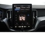 Volvo XC60 2.0 T6 Plug-in hybrid AWD Business Edition | Harman Kardon Geluidsinstallatie | Stuurwiel Verwarmbaar | Stoelen voor/achter verwarmbaar | 360 Graden Camera | Adaptieve Cruise Control | Pilot Assist | Extra getinte ramen achter | 19'' Lichtmetalen velgen