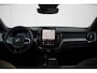 Volvo XC60 2.0 T6 Plug-in hybrid AWD Business Edition | Harman Kardon Geluidsinstallatie | Stuurwiel Verwarmbaar | Stoelen voor/achter verwarmbaar | 360 Graden Camera | Adaptieve Cruise Control | Pilot Assist | Extra getinte ramen achter | 19'' Lichtmetalen velgen