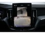 Volvo XC60 2.0 T6 Plug-in hybrid AWD Business Edition Harman Kardon Geluidsinstallatie | Stuurwiel Verwarmbaar | Stoelen voor/achter verwarmbaar | 360 Graden Camera | Adaptieve Cruise Control | Pilot Assist | Extra getinte ramen achter | 19'' Lichtmetalen velgen