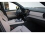 Volvo XC90 T8 455PK Plug-in hybrid AWD Ultra Bright Exec. Ed. | Verwarmde, Geventileerde en Masserende Voorstoelen | Luchtvering | Panoramisch Schuif-/Kanteldak | 360º Camera | Gelamineerd en Getint Glas Achter| Bowers & Wilkins | 2 inch velgen