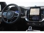 Volvo XC90 T8 455PK Plug-in hybrid AWD Ultra Bright Exec. Ed. | Verwarmde, Geventileerde en Masserende Voorstoelen | Luchtvering | Panoramisch Schuif-/Kanteldak | 360º Camera | Gelamineerd en Getint Glas Achter| Bowers & Wilkins | 2 inch velgen