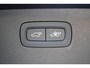 Volvo XC90 T8 455PK Plug-in hybrid AWD Ultra Bright Exec. Ed. | Verwarmde, Geventileerde en Masserende Voorstoelen | Luchtvering | Panoramisch Schuif-/Kanteldak | 360º Camera | Gelamineerd en Getint Glas Achter| Bowers & Wilkins | 2 inch velgen