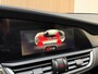 Alfa Romeo Giulia 2.0 T AWD Veloce - SCHUIFDAK - 19'' - LEER - SPORTSTOELEN