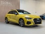 Audi A3 Sportback 45 TFSI e S LINE Competition - SCHUIFDAK - COCKPIT - 18''