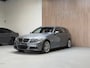 BMW 3-Serie Touring 325xi LCI - 6 CILINDER - AUTOMAAT - M PAKKET - LEER - NAVIGATIE