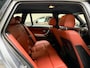 BMW 3-Serie Touring 325xi LCI - 6 CILINDER - AUTOMAAT - M PAKKET - LEER - NAVIGATIE