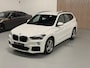 BMW X1 SDrive18i High Executive - M PAKKET - AUTOMAAT - NAVIGATIE