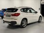 BMW X1 SDrive18i High Executive - M PAKKET - AUTOMAAT - NAVIGATIE