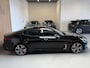 Kia Stinger 3.3 V6 T-GDI AWD GT - SCHUIFDAK - NL AUTO - STOELVENTILATIE - ALCANTARA DAKHEMEL