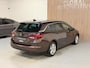 Opel Astra Sports Tourer 1.4 Turbo Business - AUTOMAAT - SENSOREN VOOR EN ACHTER