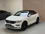 Volkswagen T-Roc Cabrio 1.5 TSI R-Line - AUTOMAAT - NAVIGATIE - STOELVERWARMING - 18''