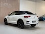Volkswagen T-Roc Cabrio 1.5 TSI R-Line - AUTOMAAT - NAVIGATIE - STOELVERWARMING - 18''