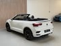 Volkswagen T-Roc Cabrio 1.5 TSI R-Line - AUTOMAAT - NAVIGATIE - STOELVERWARMING - 18''