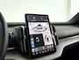 Volvo EX30 Twin Motor Performance Ultra 69 kWh | Panoramadak | 360° camera | Harman Kardon | Stoel- en Stuurverwarming | Trekhaak