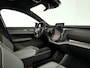 Volvo EX30 Twin Motor Performance Ultra 69 kWh | Panoramadak | 360° camera | Harman Kardon | Stoel- en Stuurverwarming | Trekhaak