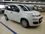 Fiat Panda 1.0 Hybrid City 8 Jaar Garantie! | Parkeersensoren | Airco | Cruise Control | Bluetooth | DAB+ | Lane-Assist | !!