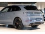 Porsche Cayenne 3.0 E-Hybrid SportDesign|Passenger Display|21''|Luchtvering|HUD|ACC|Bose|18-voudig|Panorama|Stoelkoeling