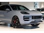 Porsche Cayenne 3.0 E-Hybrid SportDesign|Passenger Display|21''|Luchtvering|HUD|ACC|Bose|18-voudig|Panorama|Stoelkoeling